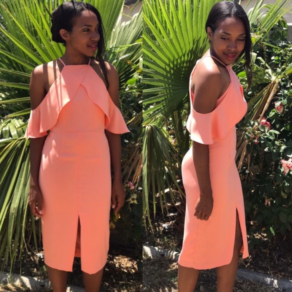 New Peach 🍑 Spring Ruffled Cold Shoulder Dress